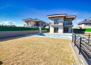 Вилла планировки 4+1 в районе Фетхие 