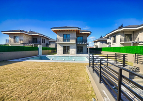 Вилла планировки 4+1 в районе Фетхие 