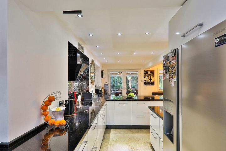 Вилла с бассейном планировки 5+1 в районе Фетхие 