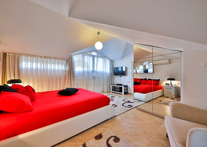 Вилла с бассейном планировки 5+1 в районе Фетхие 