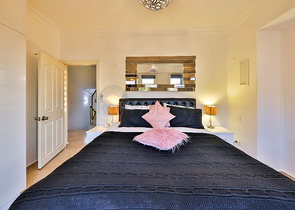 Вилла с бассейном планировки 5+1 в районе Фетхие 