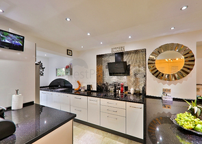 Вилла с бассейном планировки 5+1 в районе Фетхие 