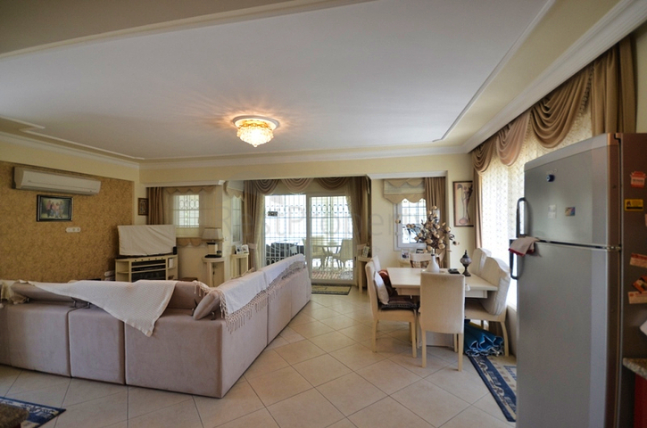 Вилла 2013 года планировкой 3+1 в районе Фетхие 