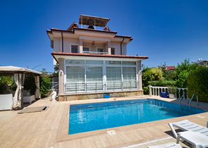 Вилла 2013 года планировкой 3+1 в районе Фетхие 