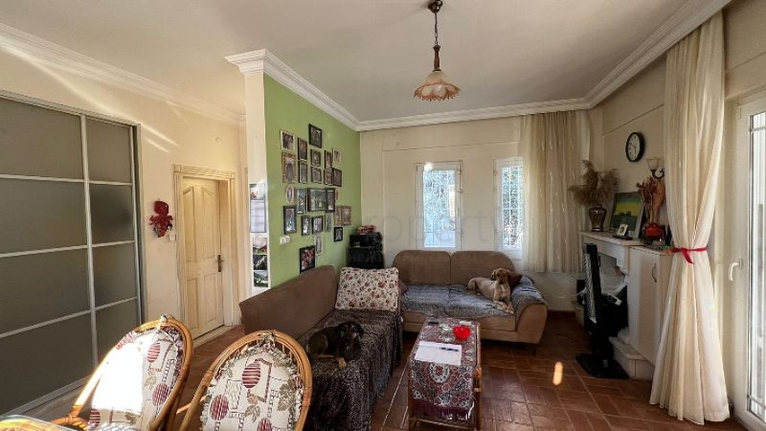 Вилла с видом на море планировки 4+1 в районе Фетхие 