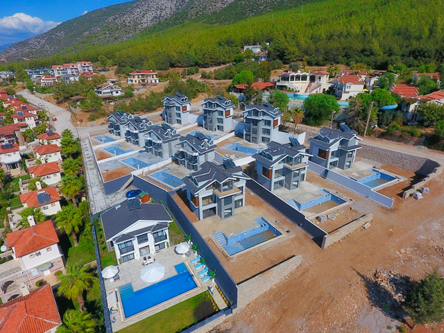 Просторная вилла планировки 4+1 в районе Фетхие 