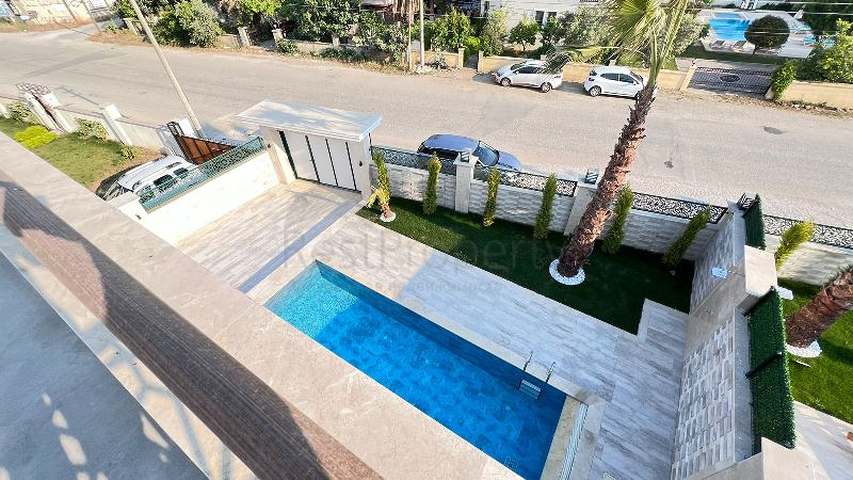 Вилла без мебели планировки 5+1 в районе Фетхие 