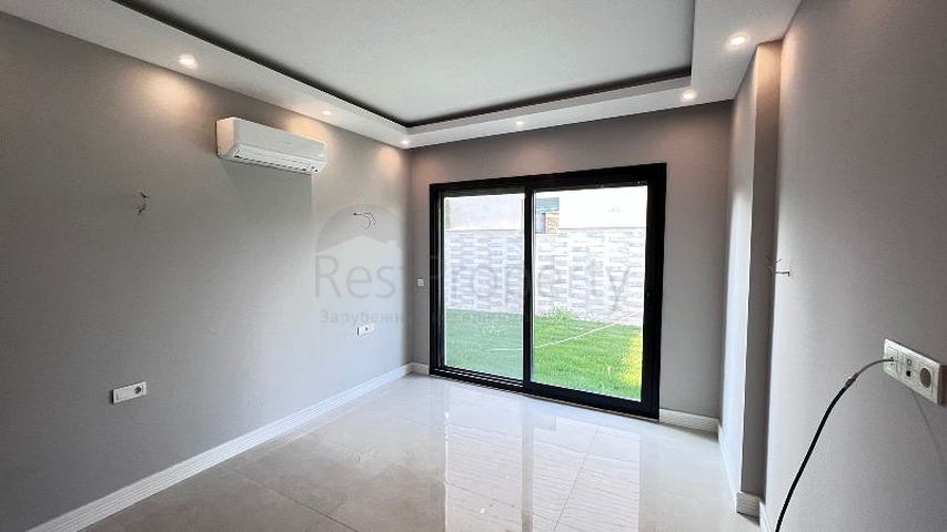 Вилла без мебели планировки 5+1 в районе Фетхие 