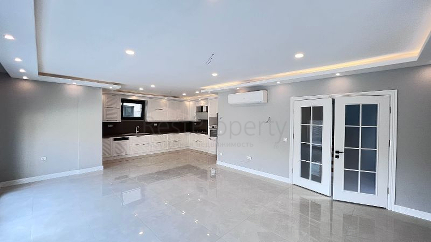 Вилла без мебели планировки 5+1 в районе Фетхие 