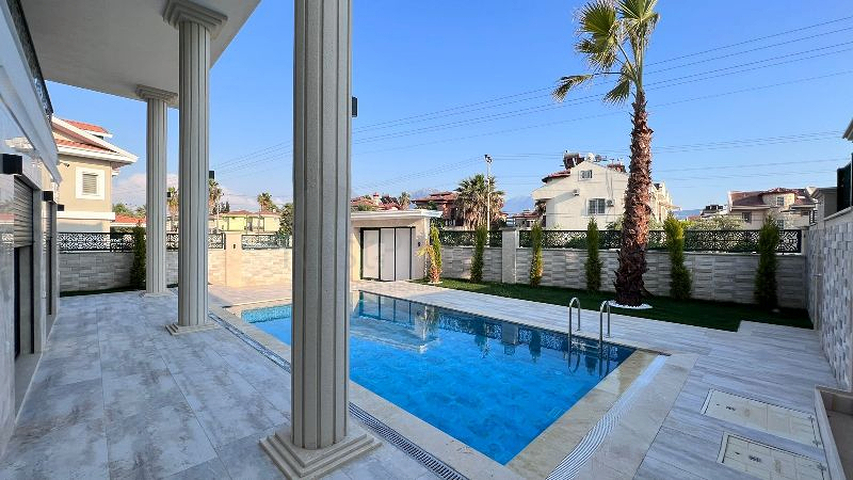 Вилла без мебели планировки 5+1 в районе Фетхие 