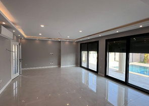 Вилла без мебели планировки 5+1 в районе Фетхие 