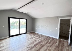 Вилла без мебели планировки 5+1 в районе Фетхие 