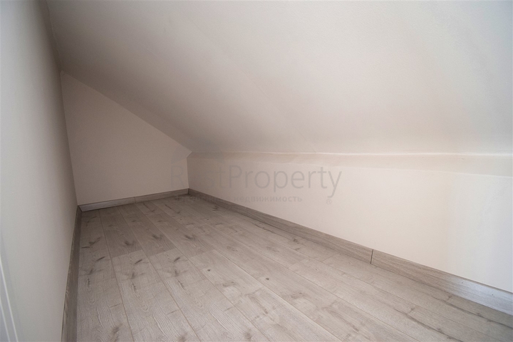 Вилла планировки 6+2 в микрорайоне Моллаюсуф - Анталия 