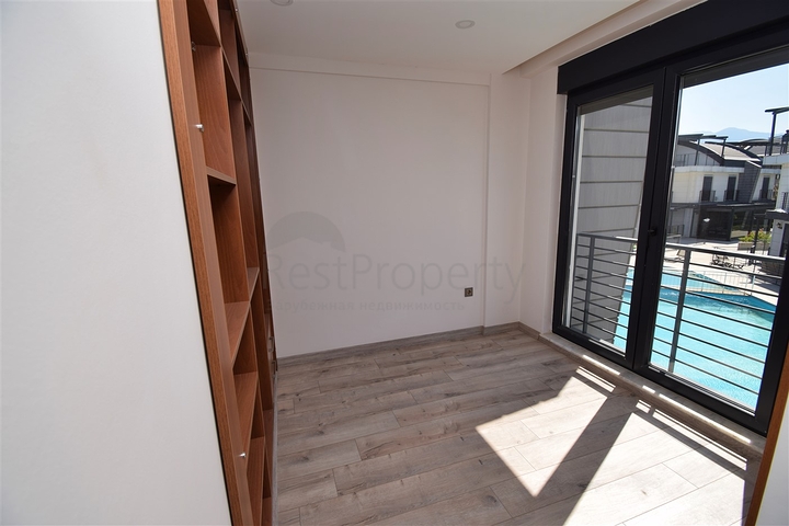 Вилла планировки 6+2 в микрорайоне Моллаюсуф - Анталия 