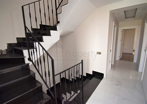 Вилла планировки 6+2 в микрорайоне Моллаюсуф - Анталия 