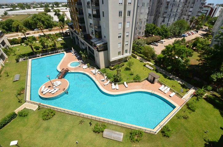 Квартира планировки 2+1 в районе Лара - Анталия 