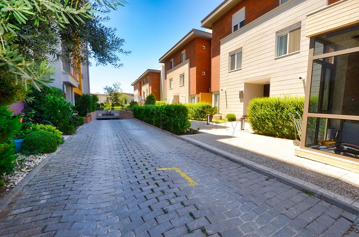 Квартира планировки 2+1 в районе Лара - Анталия 