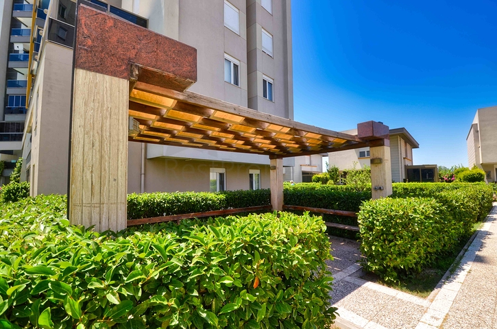 Квартира планировки 2+1 в районе Лара - Анталия 