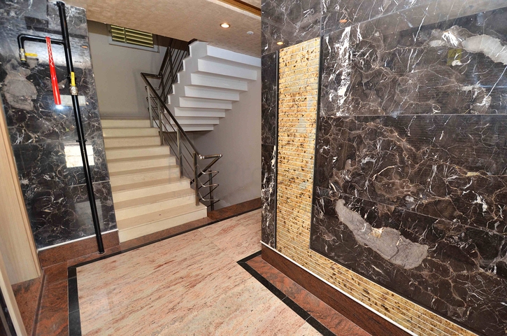 Квартира планировки 2+1 в районе Лара - Анталия 