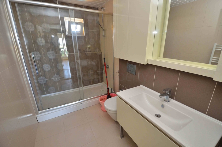 Квартира планировки 2+1 в районе Лара - Анталия 