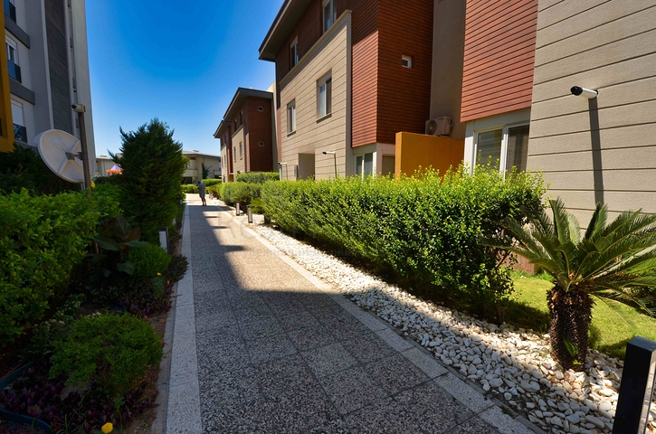 Квартира планировки 2+1 в районе Лара - Анталия 