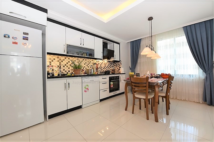 Меблированный пентхаус в комплексе