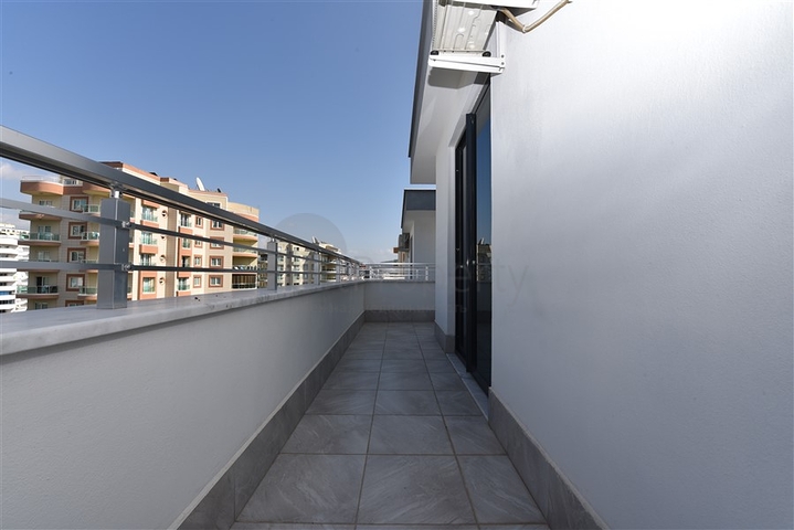 Меблированный пентхаус в комплексе