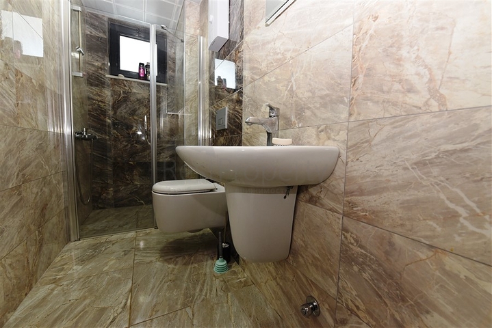 Меблированный пентхаус в комплексе