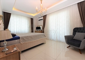 Меблированный пентхаус в комплексе