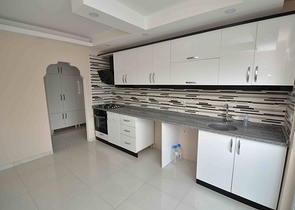 Просторная квартира планировки 3+1 в центре города Анталия