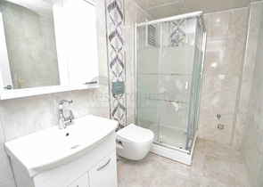 Просторная квартира планировки 3+1 в центре города Анталия