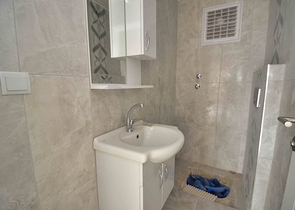 Просторная квартира планировки 3+1 в центре города Анталия