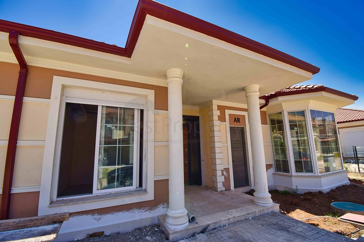 Новая вилла планировки 4+1 в районе Дошемеалты - Анталия 