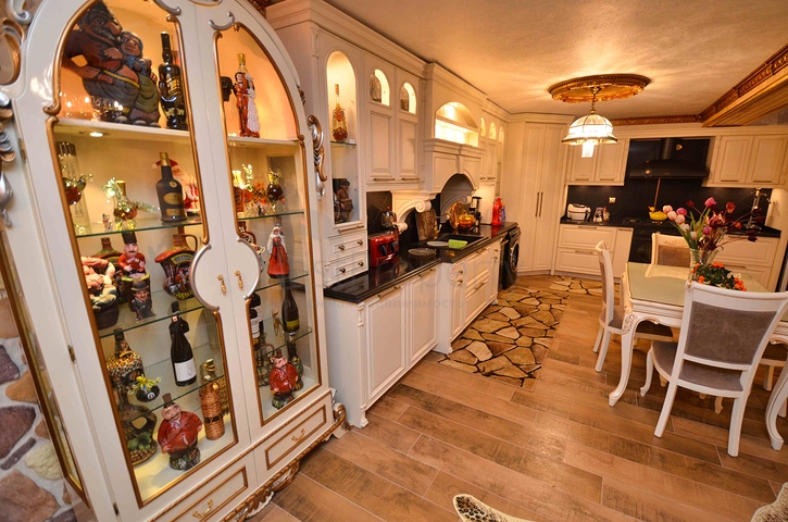 Виллы класса люкс , планировки 5+2 в микрорайоне Сарысу - Анталия 