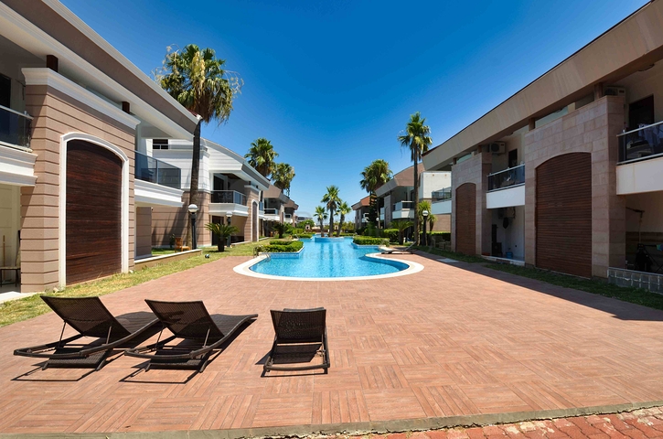 Виллы класса люкс , планировки 5+2 в микрорайоне Сарысу - Анталия 