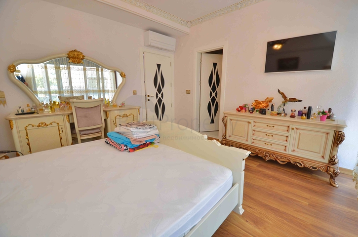 Виллы класса люкс , планировки 5+2 в микрорайоне Сарысу - Анталия 