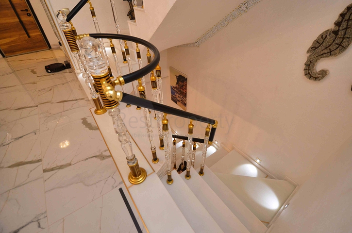 Виллы класса люкс , планировки 5+2 в микрорайоне Сарысу - Анталия 