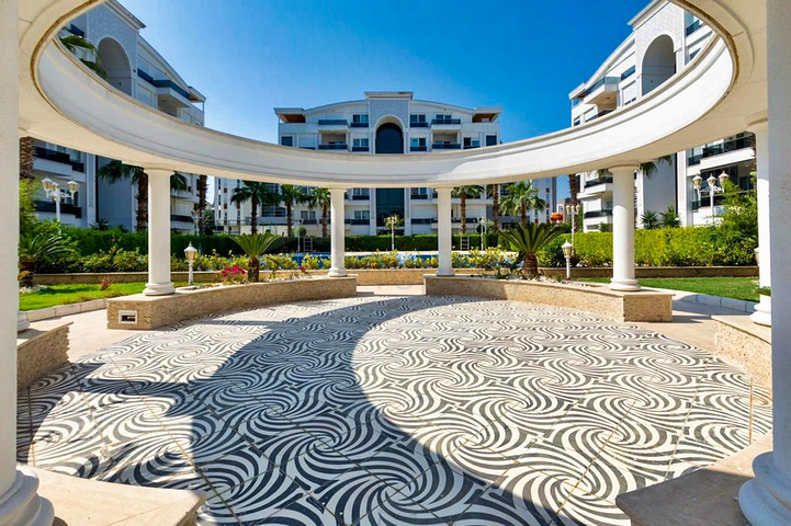 Квартира планировки 4+1 с мебелью в микрорайоне Унджалы - Анталия 