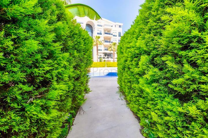 Квартира планировки 4+1 с мебелью в микрорайоне Унджалы - Анталия 