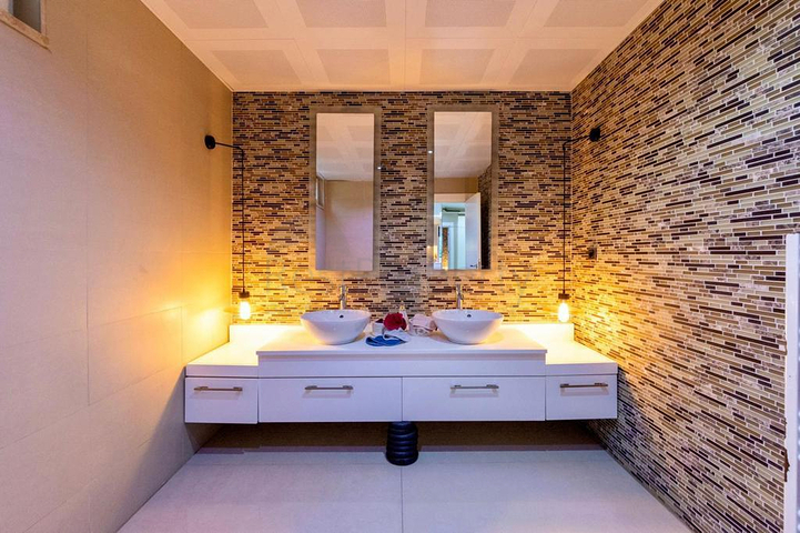 Квартира планировки 4+1 с мебелью в микрорайоне Унджалы - Анталия 