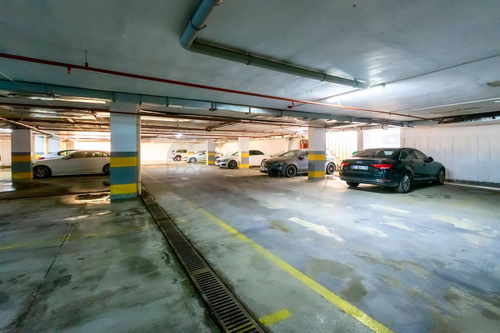 Квартира планировки 4+1 с мебелью в микрорайоне Унджалы - Анталия 