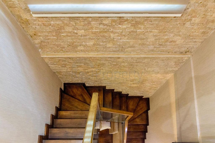 Квартира планировки 4+1 с мебелью в микрорайоне Унджалы - Анталия 