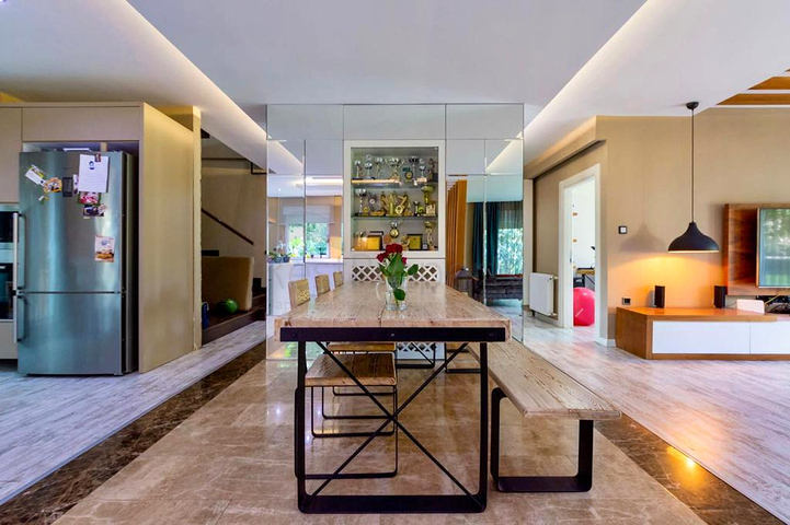 Квартира планировки 4+1 с мебелью в микрорайоне Унджалы - Анталия 