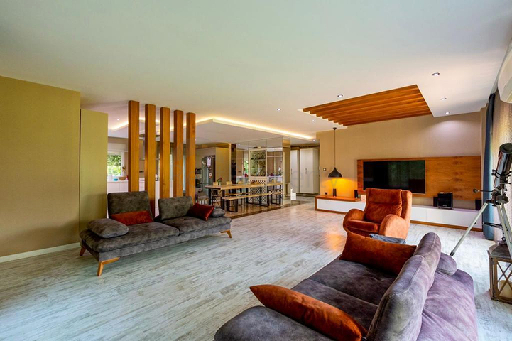 Квартира планировки 4+1 с мебелью в микрорайоне Унджалы - Анталия 