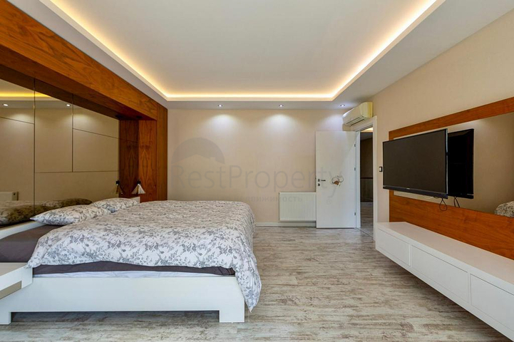 Квартира планировки 4+1 с мебелью в микрорайоне Унджалы - Анталия 