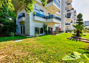 Квартира планировки 4+1 с мебелью в микрорайоне Унджалы - Анталия 