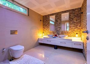 Квартира планировки 4+1 с мебелью в микрорайоне Унджалы - Анталия 