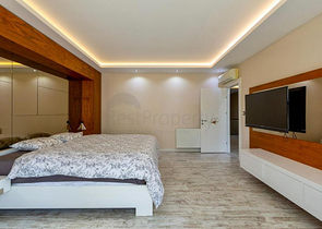 Квартира планировки 4+1 с мебелью в микрорайоне Унджалы - Анталия 