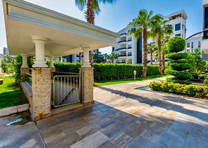 Квартира планировки 4+1 с мебелью в микрорайоне Унджалы - Анталия 