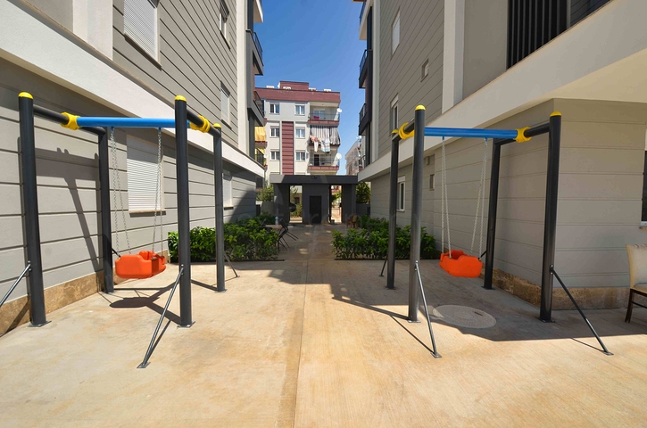 Квартиры планировки 4+1 в центре города Анталия 